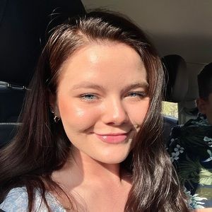 Meet your Posher, Savannah